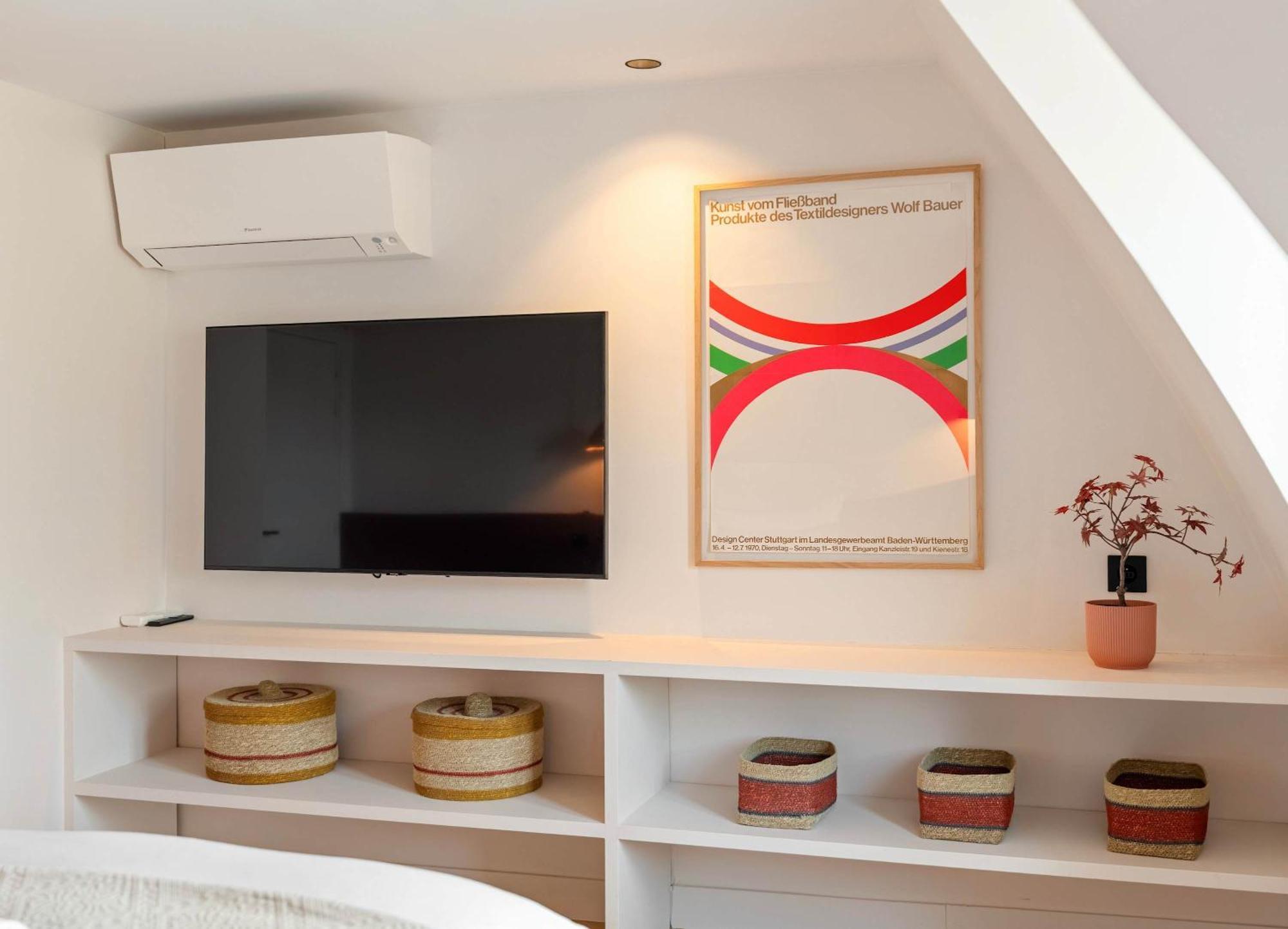 Spacious & Luxurious Apartment